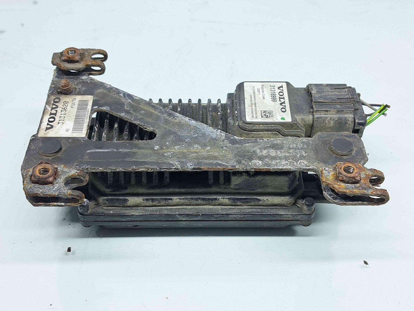 Senzor radar distronic Volvo V40 [Fabr 2013-2019] 31318999 - imagine 1