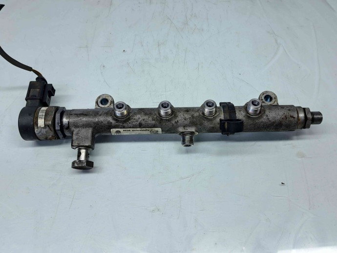 Rampa injectoare Audi A8 (4H) [Fabr 2010-2017] 057130090T 4.2 TDI CDSB  
