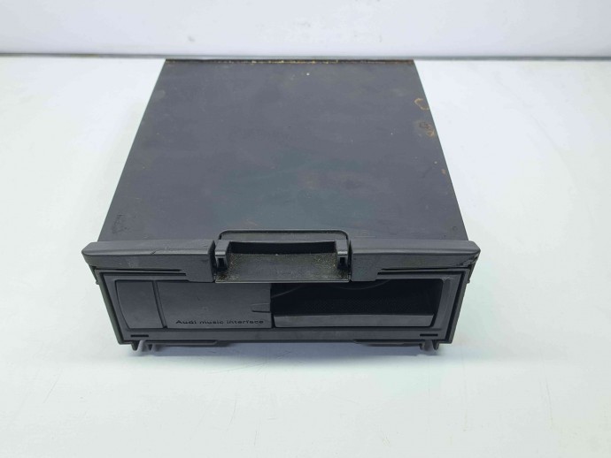  Magazie CD Audi Q7 (4LB) [ Fabr 2006-2014] 4L0864981E