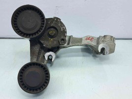 Suport accesorii Dacia Sandero 2 [Fabr 2012-prezent] 117108063R 0.9 Benz H4B400 0.9 Benz H4B400 66KW / 90CP