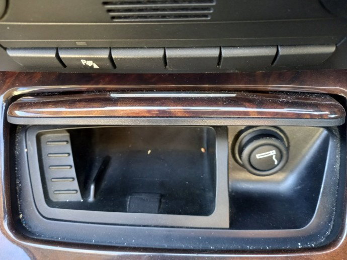 Scrumiera BMW 320D E90 2.0 OEM 2005-2011