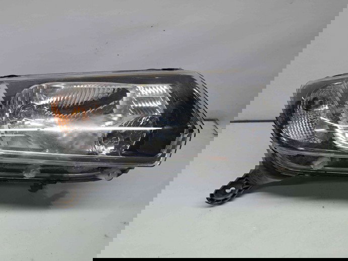  Far dreapta Dacia Logan 2 [Fabr 2012-prezent] 260107737R