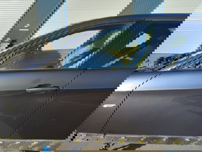 Usa stanga fata BMW 320D E90 2.0 OEM 2005-2011