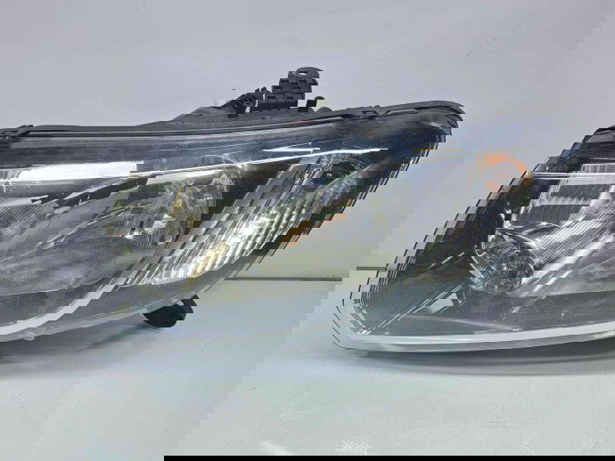  Far stanga Dacia Sandero 2 [Fabr 2012-prezent] 260605312R