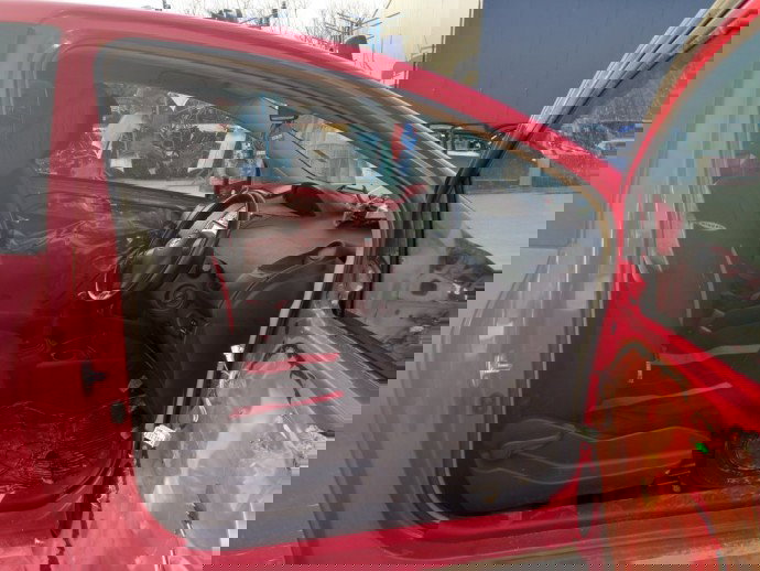 Cheder usa dreapta fata Toyota Yaris 1.4 OEM 2005-2011