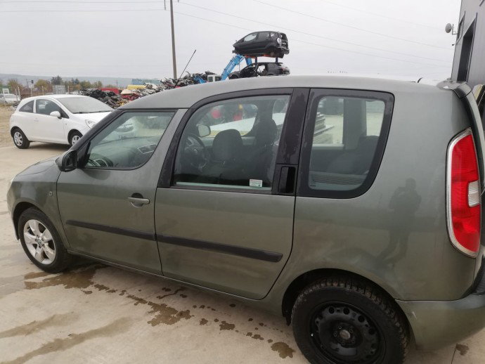 Dezmembrari Skoda Roomster, 1.4 diesel BNV, 59kw, culoare LF6L, 2006-2015