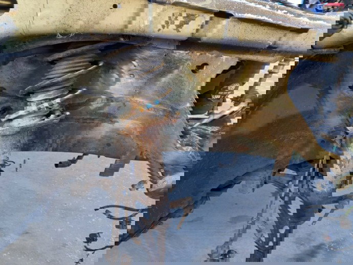 Amortizor cu arc stanga fata Skoda Octavia 2 2.0 TDI 2004-2013