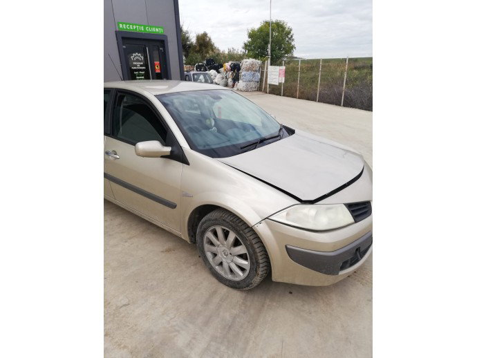 Dezmembrari Renault Megane 2 1.9 CDTI F9Q 120 cp 2003-2008