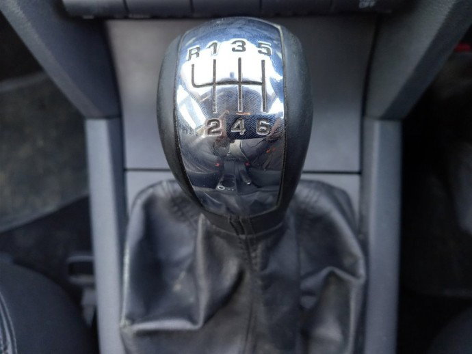 Nuca schimbator Skoda Octavia 2 2.0 TDI OEM 2004-2013
