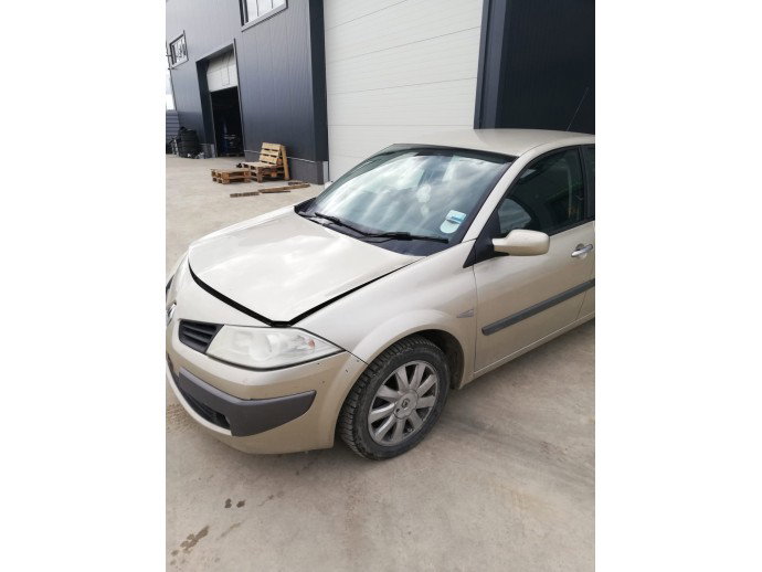 Dezmembrari Renault Megane 2 1.9 CDTI F9Q 120 cp 2003-2008