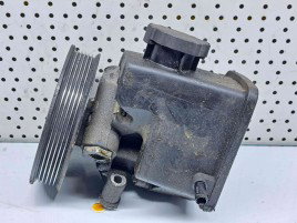 Pompa servodirectie Mercedes Vito Autobus (W639) [Fabr 2003-2014] A6042360010 2.2 CDI 646982  