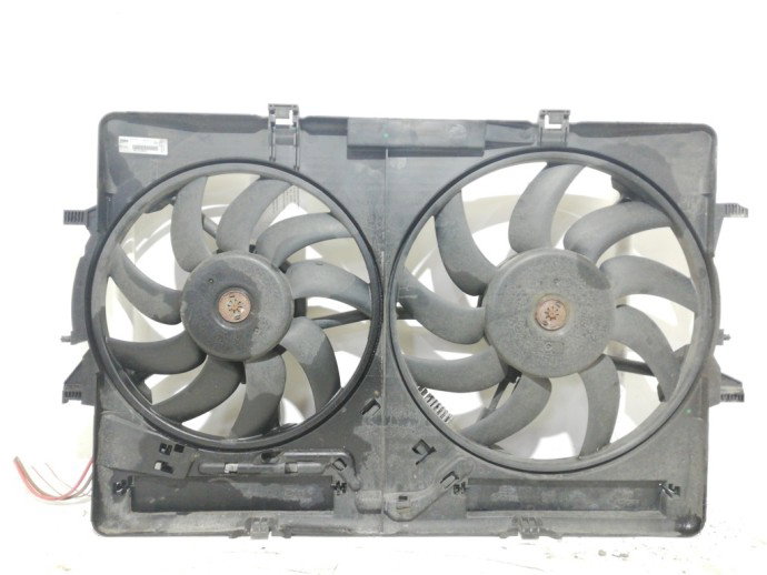 Electroventilator Audi A4 B8 2.0 TDI 8K0121003M 2008-2015