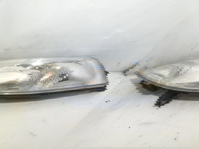 Far stanga Nissan Juke 1.5 DCI OEM 2010-2021