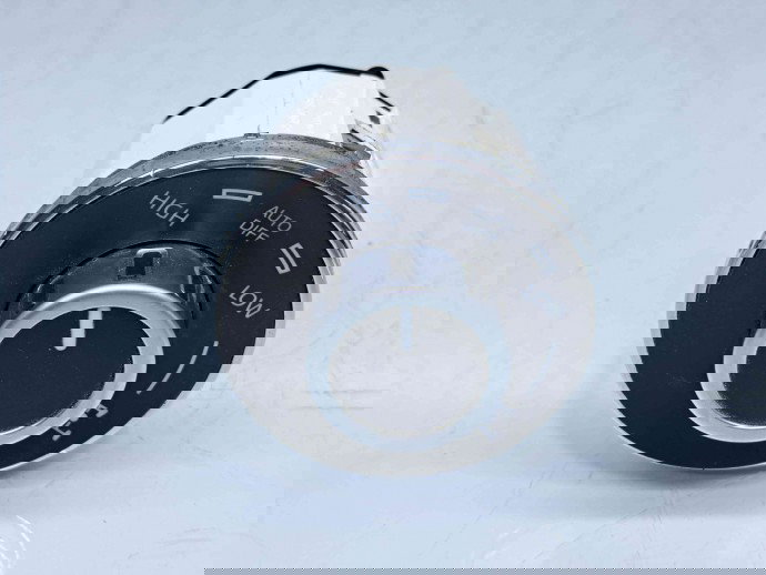  Buton diferential Volkswagen Touareg (7LA, 7L6) [Fabr 2003-2010] 7L6941435R