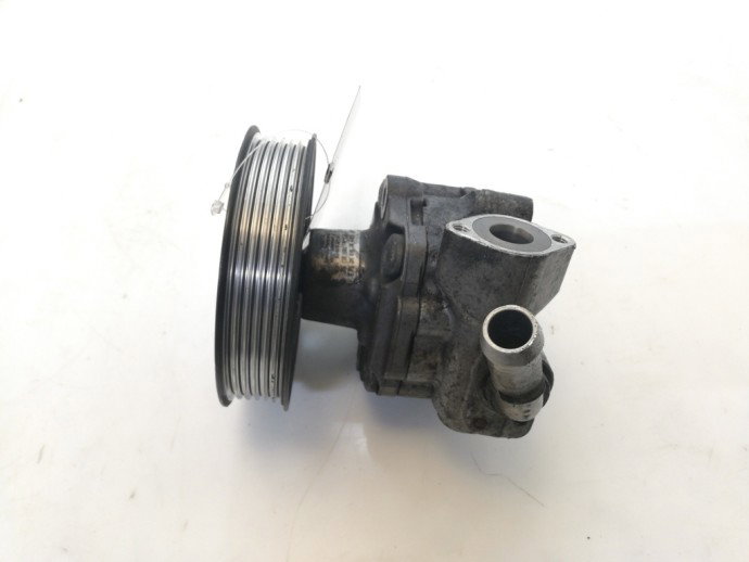 Pompa servodirectie Audi A4 B8 2.0 TDI 8K0145154B 2008-2015