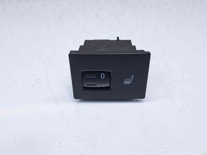  Buton incalzire scaune Volkswagen Touareg (7LA, 7L6) [Fabr 2003-2010] 7L6963569C