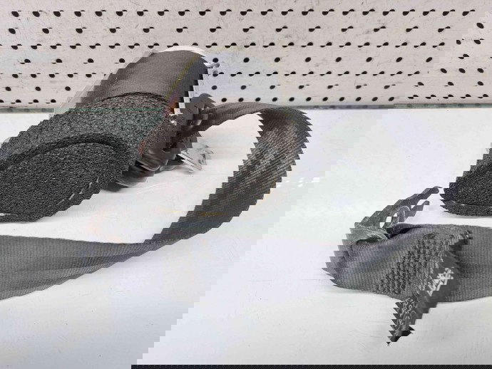  Centura dreapta spate Ford Fiesta 6 [Fabr 2008-2019] 8V51-A611B68-AF