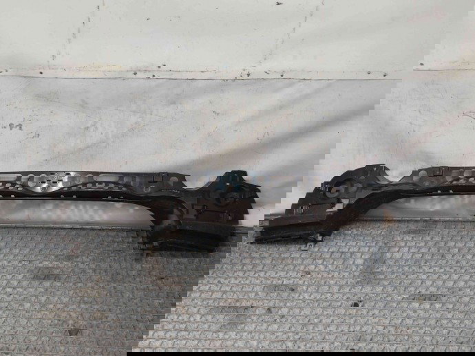 Suport central bara spate Bmw 5 (F10) [Fabr 2011-2016] 7184766