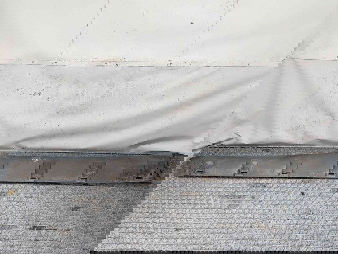 Prag lateral stanga Dacia Duster [fabr 2010-2017] 768516558R