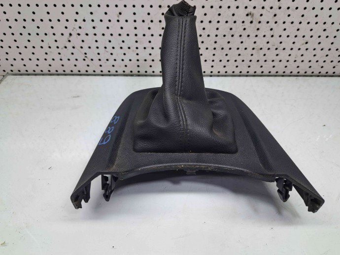 Manson nuca schimbator Ford Fiesta 6 [Fabr 2008-2019] 8A61-A044H83-BFW 1.6 TDCI G8DA  