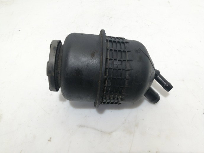 Vas lichid servodirectie Audi A4 B8 2.0 TDI 4F0422371D 2008-2015