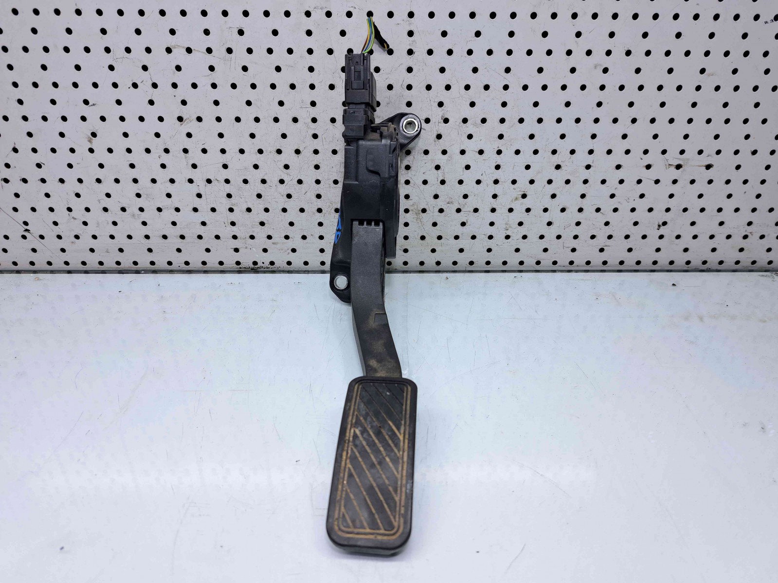 Pedala acceleratie Ford Fiesta 6 [Fabr 2008-2019] 8V21-9F836-AA