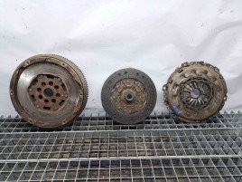 Kit ambreiaj volanta masa dubla Citroen C4 (I) Picasso [ Fabr 2006-2013] OEM 2.0 RHJ 100KW / 136CP  