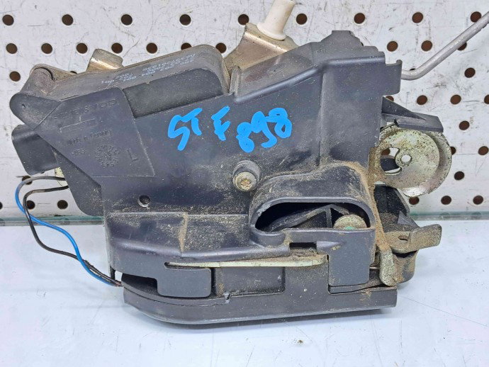 Broasca usa stanga fata Mercedes Vito Autobus (W639) [Fabr 2003-2014] A6397201835