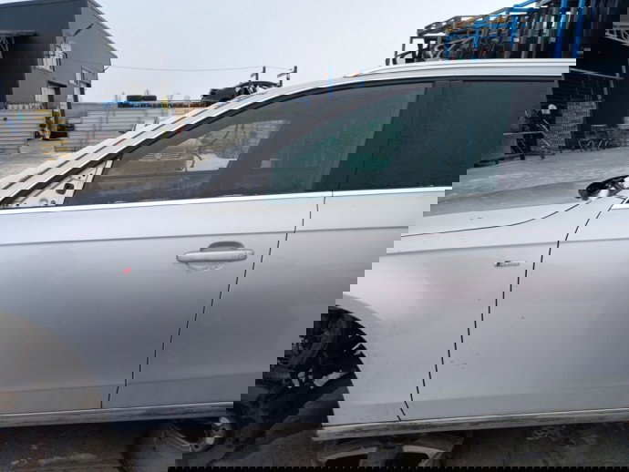 Usa stanga fata Audi A4 B8 2.0 LX7W 2008-2015