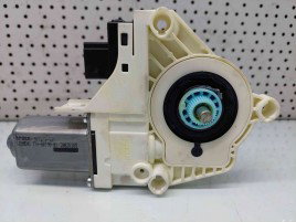Motoras geam stanga spate Audi Q7 (4LB) [ Fabr 2006-2014] 4L0959801B