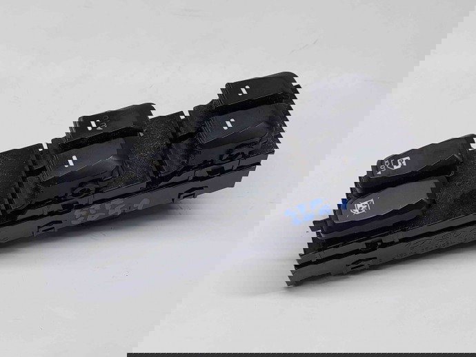  Butoane comanda geamuri sofer Hyundai ix35 (LM) [Fabr 2010-2017] 383495-1310