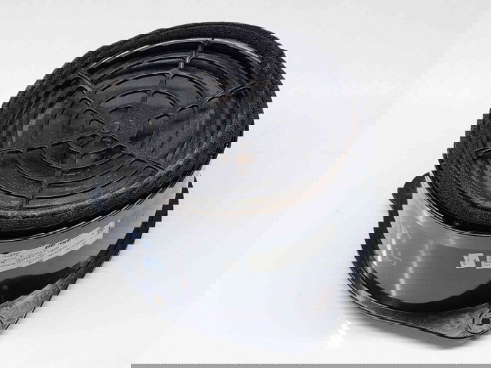  Boxa stanga spate Audi Q7 (4LB) [ Fabr 2006-2014] 4F0035415B