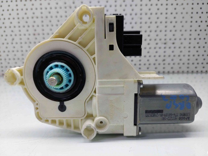 Motoras geam dreapta spate Audi Q7 (4LB) [ Fabr 2006-2014] 4L0959802B