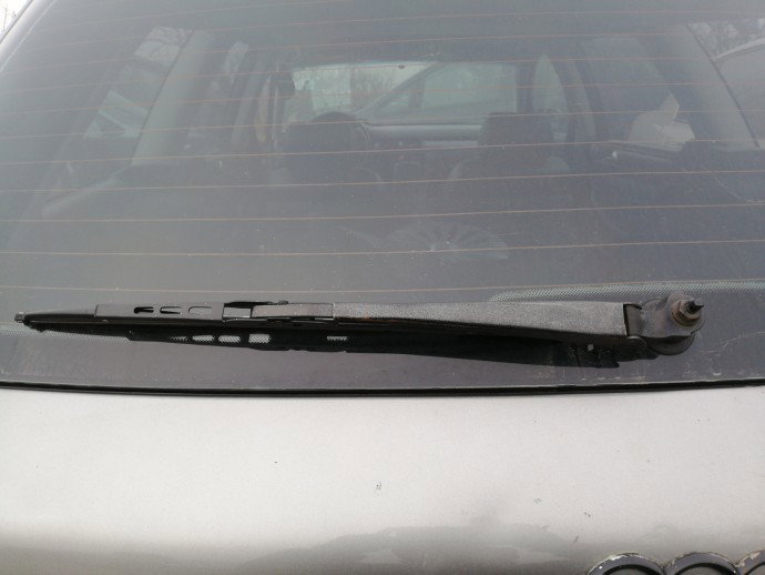 Brat stergator luneta Audi A6 C5 2.5 BAU OEM 2005-2010