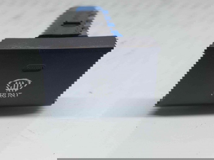  Buton dezaburire parbriz Hyundai Santa Fe 2 (CM) [Fabr 2005-2012] 621W05010