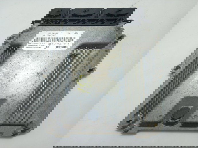 Calculator motor ECU Dacia Logan 1.5 DCI 237102213R 2012-2021
