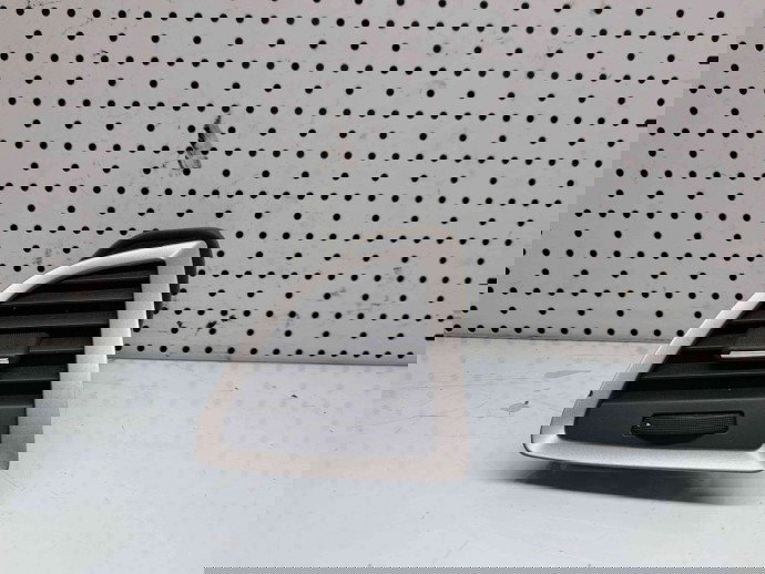  Grila aerisire stanga Opel Astra J [Fabr 2009-2015] 13300541