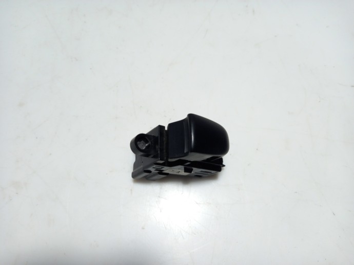 Buton geam dreapta spate Nissan Juke 1.5 OEM 2010-2021