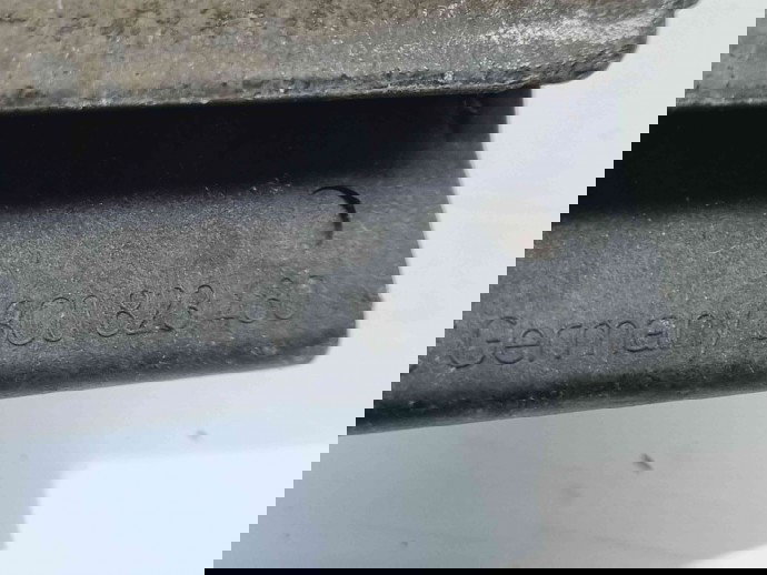 Maner deschidere capota Volkswagen Passat B6 Variant (3C5) [Fabr 2005-2010] 3C0823480