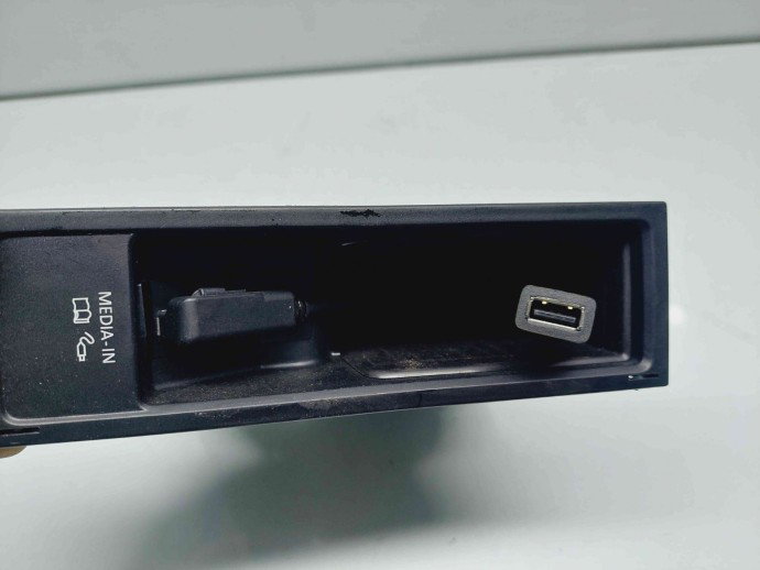  Unitate multimedia Volkswagen Passat B7 (362) [Fabr 2010-2014] 5N0035341F