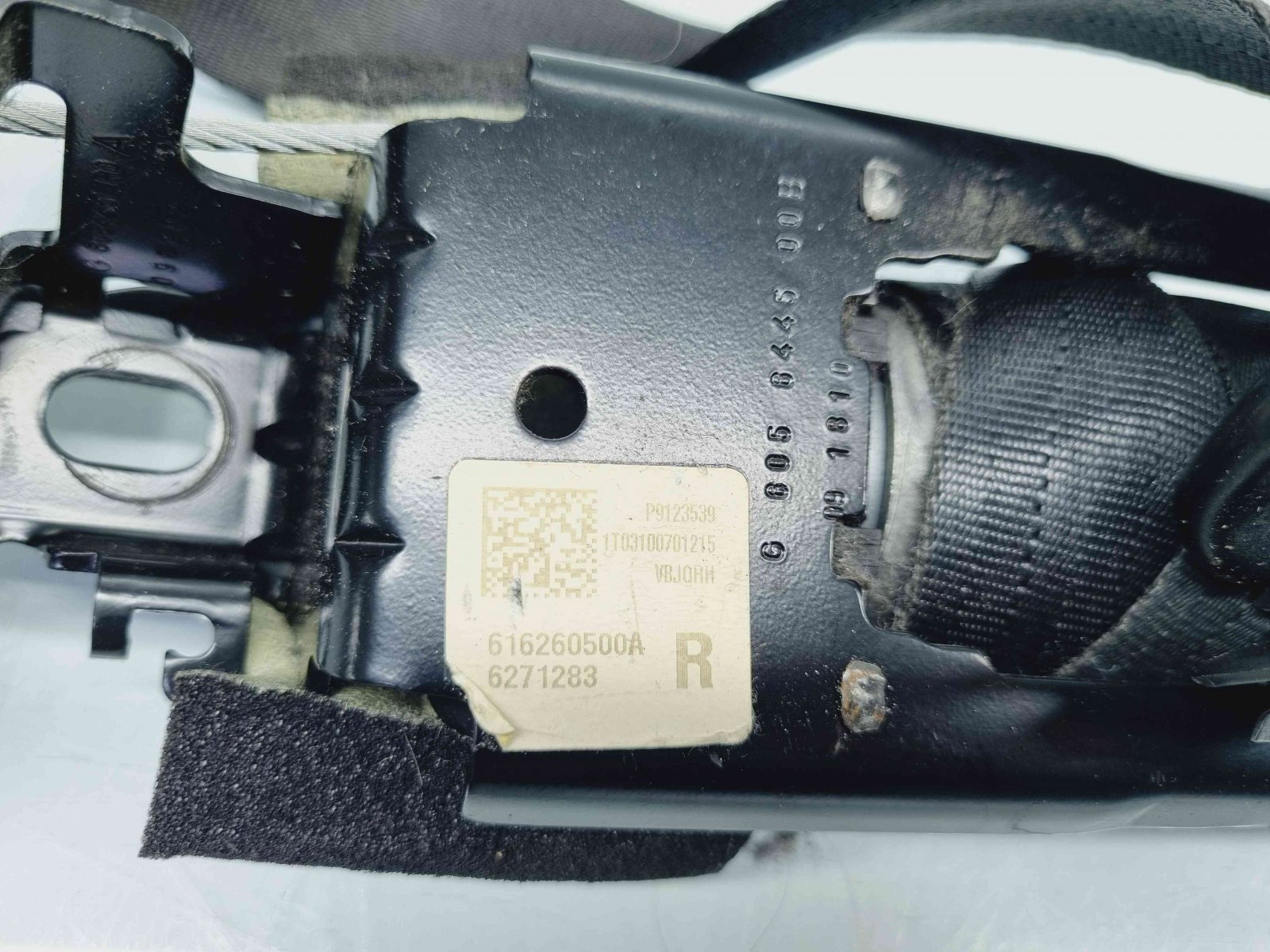 Centura dreapta fata Volvo C30 Coupe Facelift Rdesign [Fabr 2006-2013] OEM - imagine 2