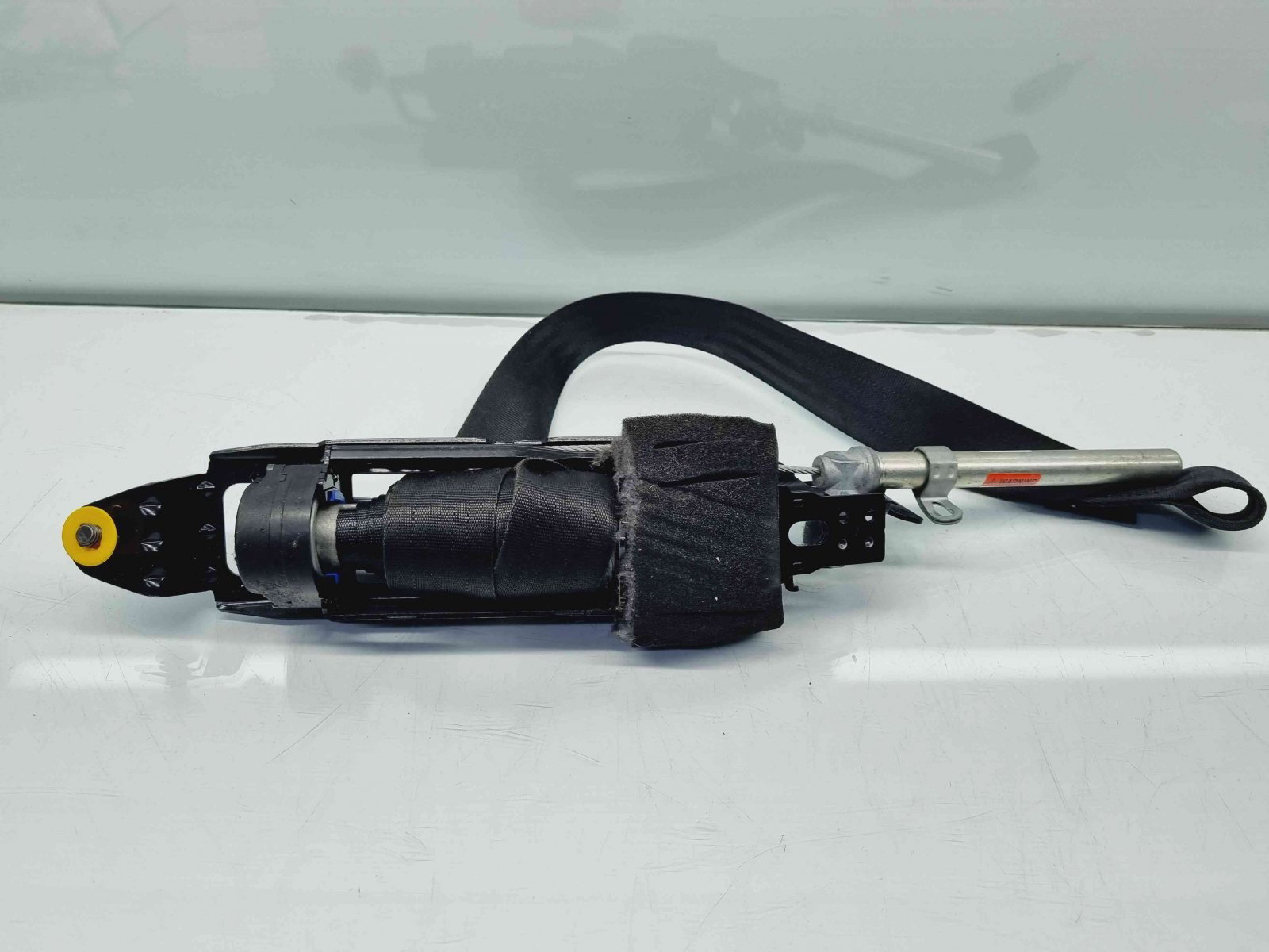 Centura dreapta fata Volvo C30 Coupe Facelift Rdesign [Fabr 2006-2013] OEM - imagine 4