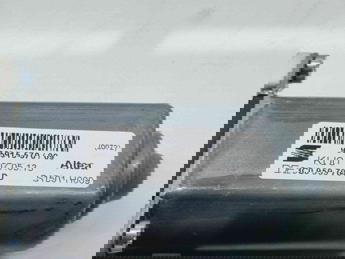 Motoras geam dreapta spate Seat Altea XL (5P5, 5P8) Facelift [Fabr 2006-2015] 3C0959704D