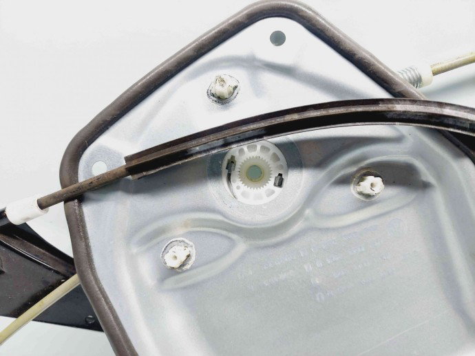 Macara electrica geam dreapta fata Volkswagen Golf 6 Plus (521) [Fabr 2009-2013] 1K3837462B