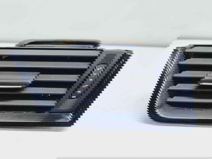  Grila aerisire dreapta Skoda Octavia 3 (5E3) [Fabr 2012-2020] 5E0819702A