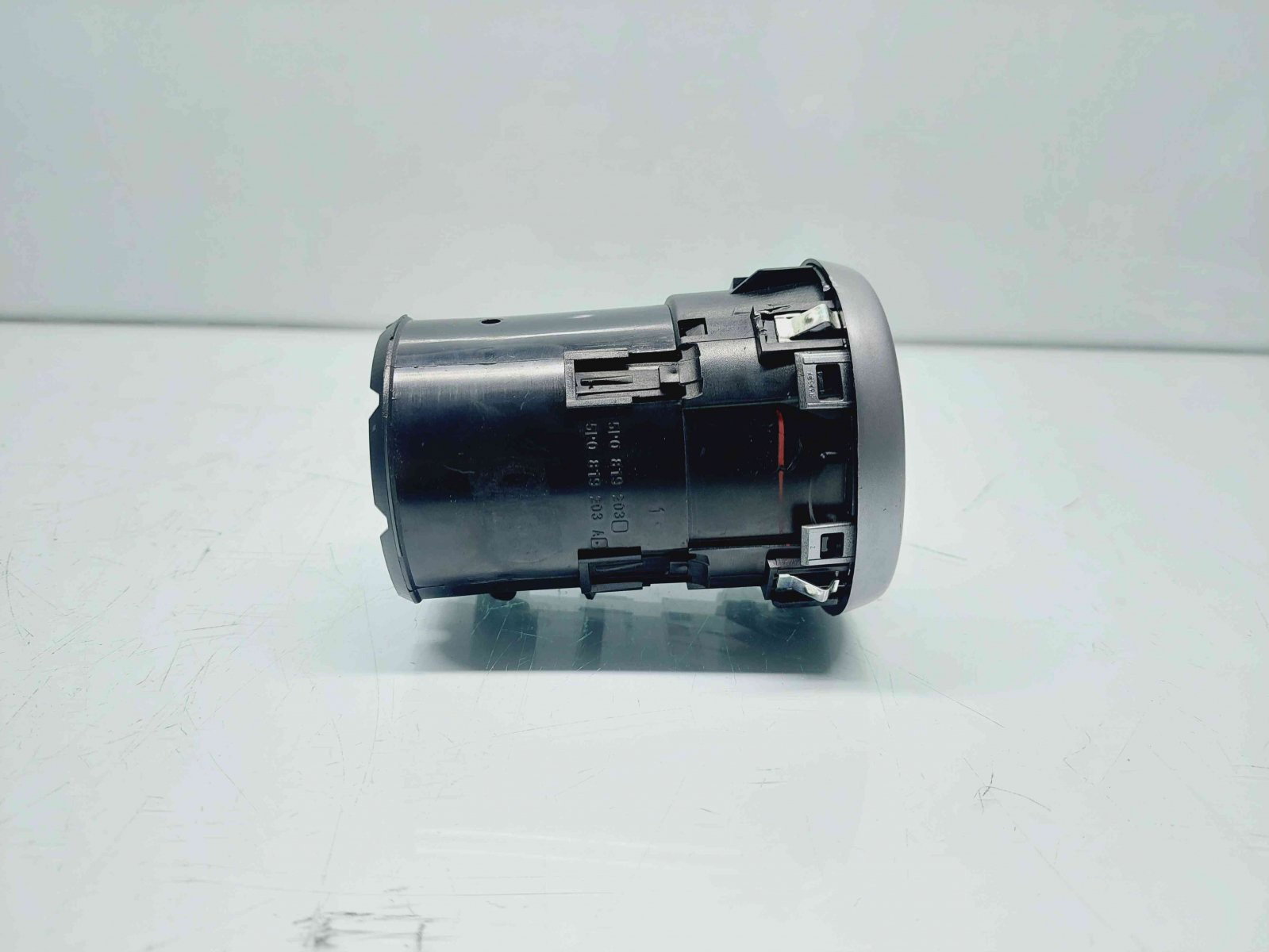 Grila aerisire centrala Seat Altea XL (5P5, 5P8) Facelift [Fabr 2006-2015] 1P0819203 - imagine 2