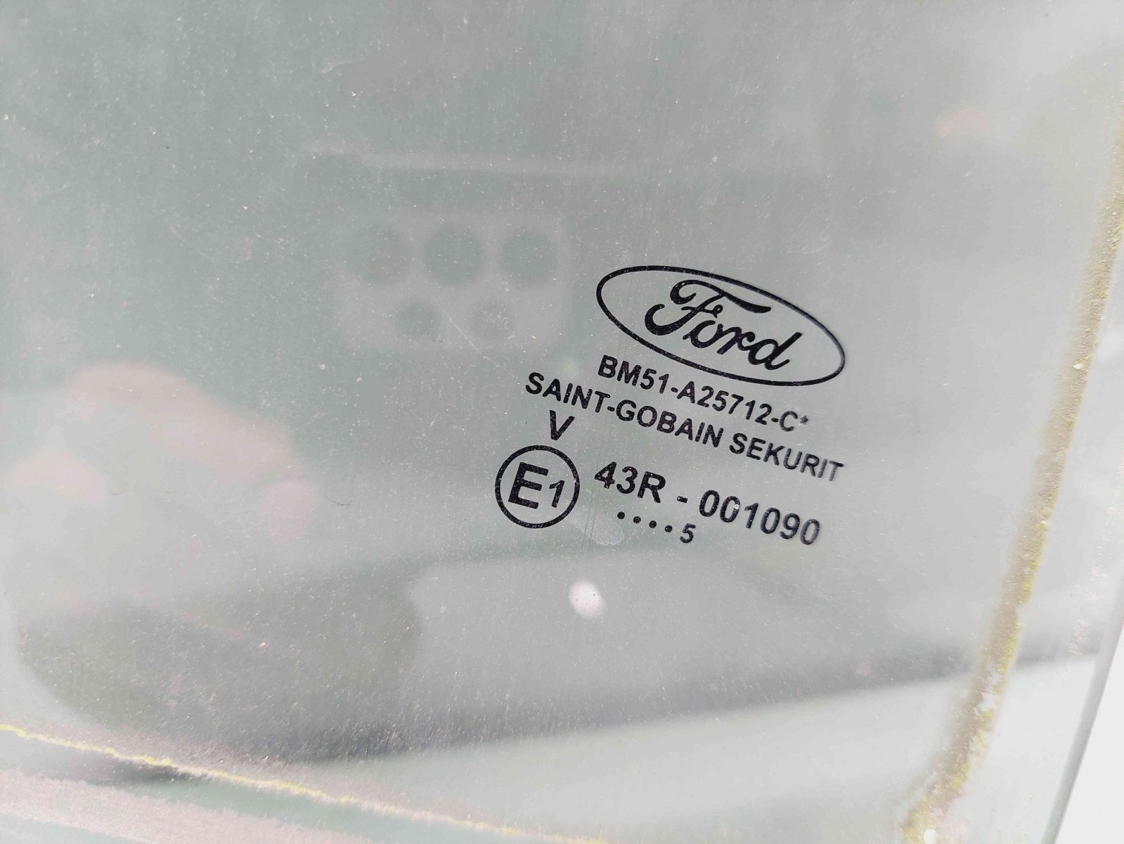 Geam usa dreapta spate Ford Focus 3 Facelift [Fabr 2014-2019] OEM - imagine 2