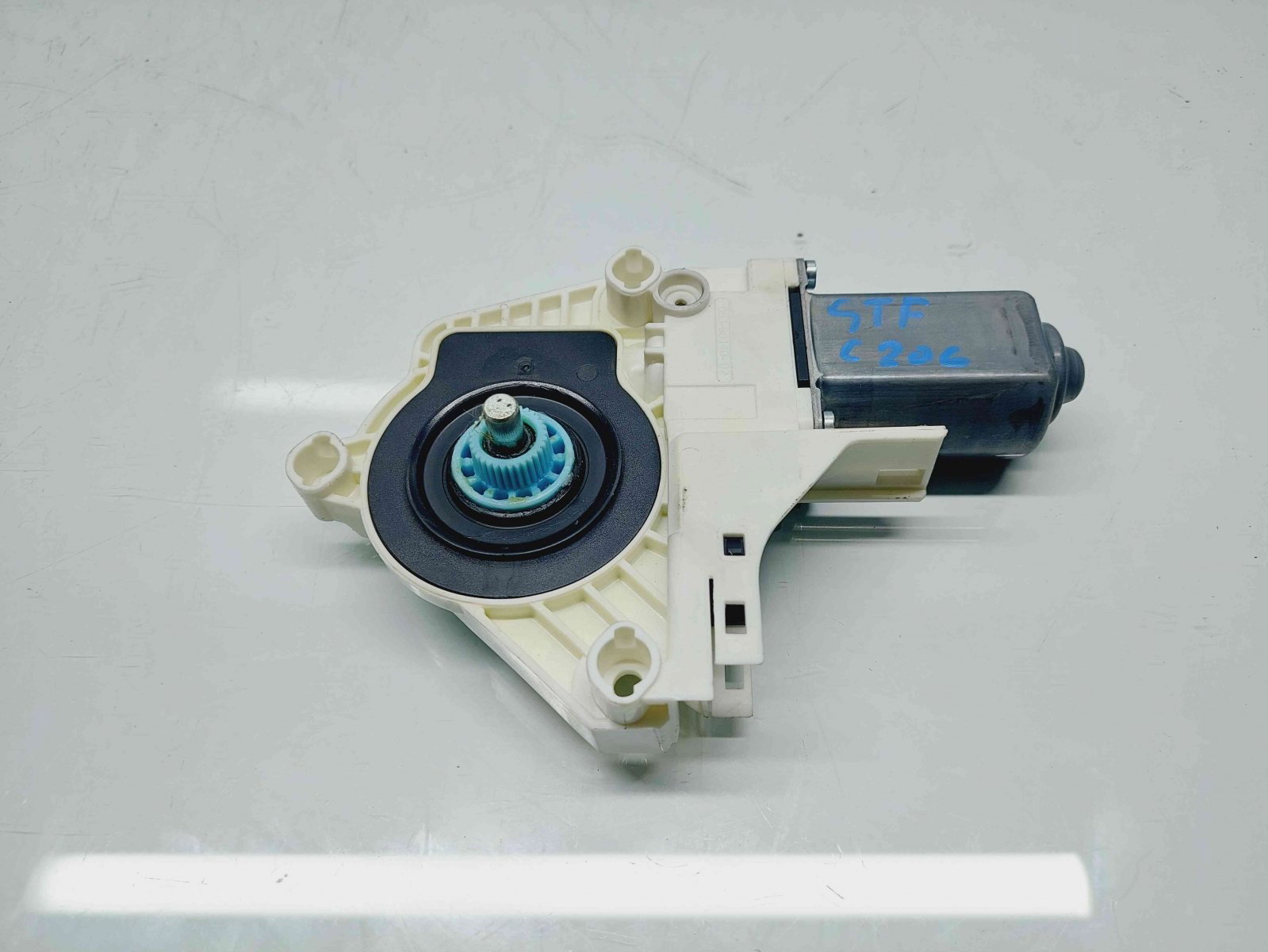 Motoras geam stanga fata Audi A6 (4G2, C7) S-line [Fabr 2012-2017] 8K0959801B - imagine 1