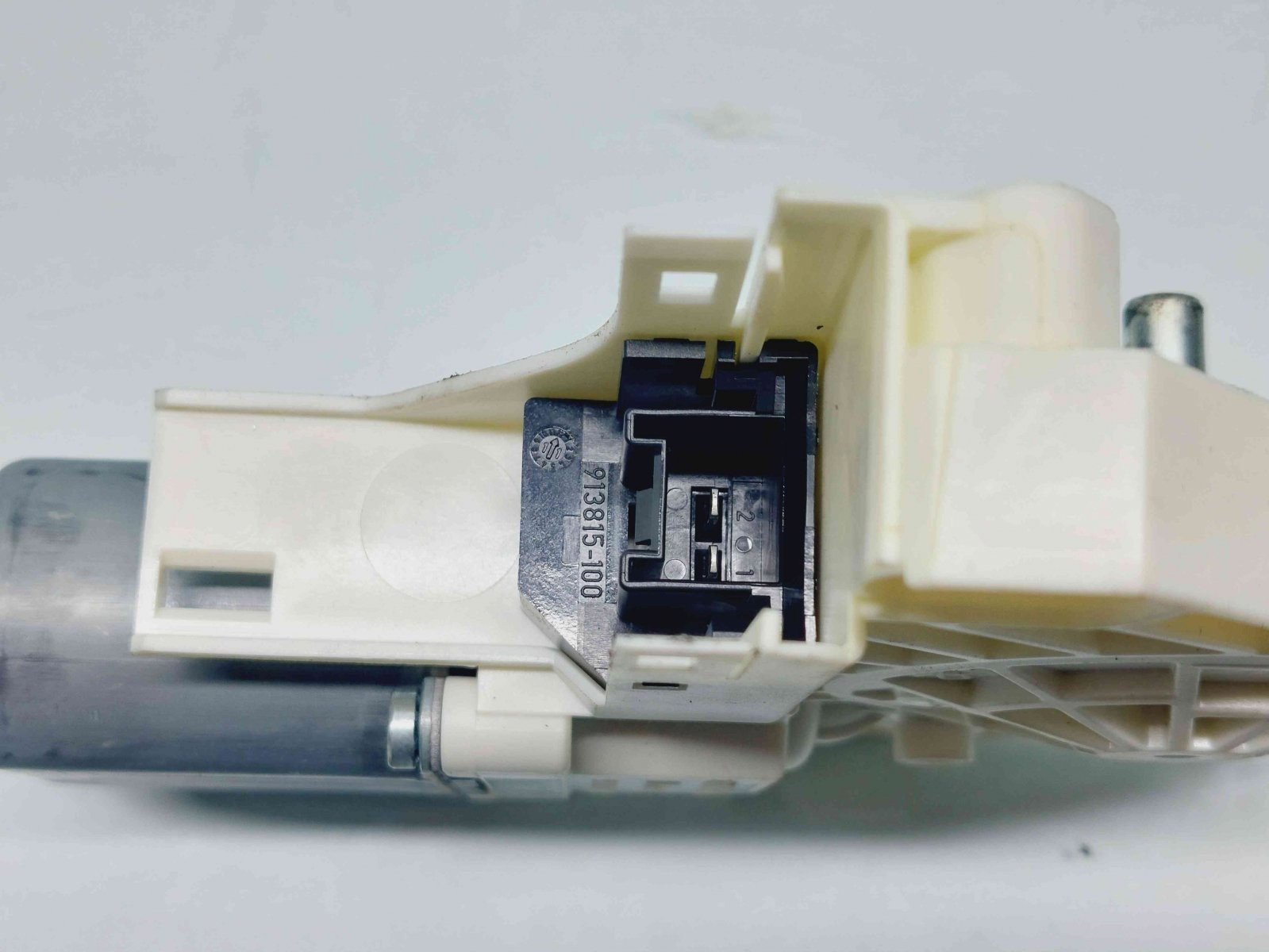 Motoras geam dreapta spate Audi A6 (4G2, C7) S-line [Fabr 2012-2017] 8K0959812A - imagine 3