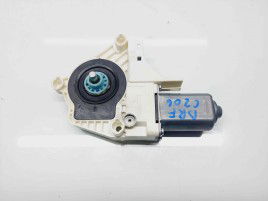 Motoras geam dreapta fata Audi A6 (4G2, C7) S-line [Fabr 2012-2017] 8K0959802B